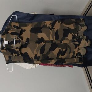 Sans Souci Camo Tank Top Size XL